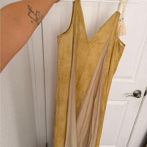 Elegant Backless Tan and Cream Dress